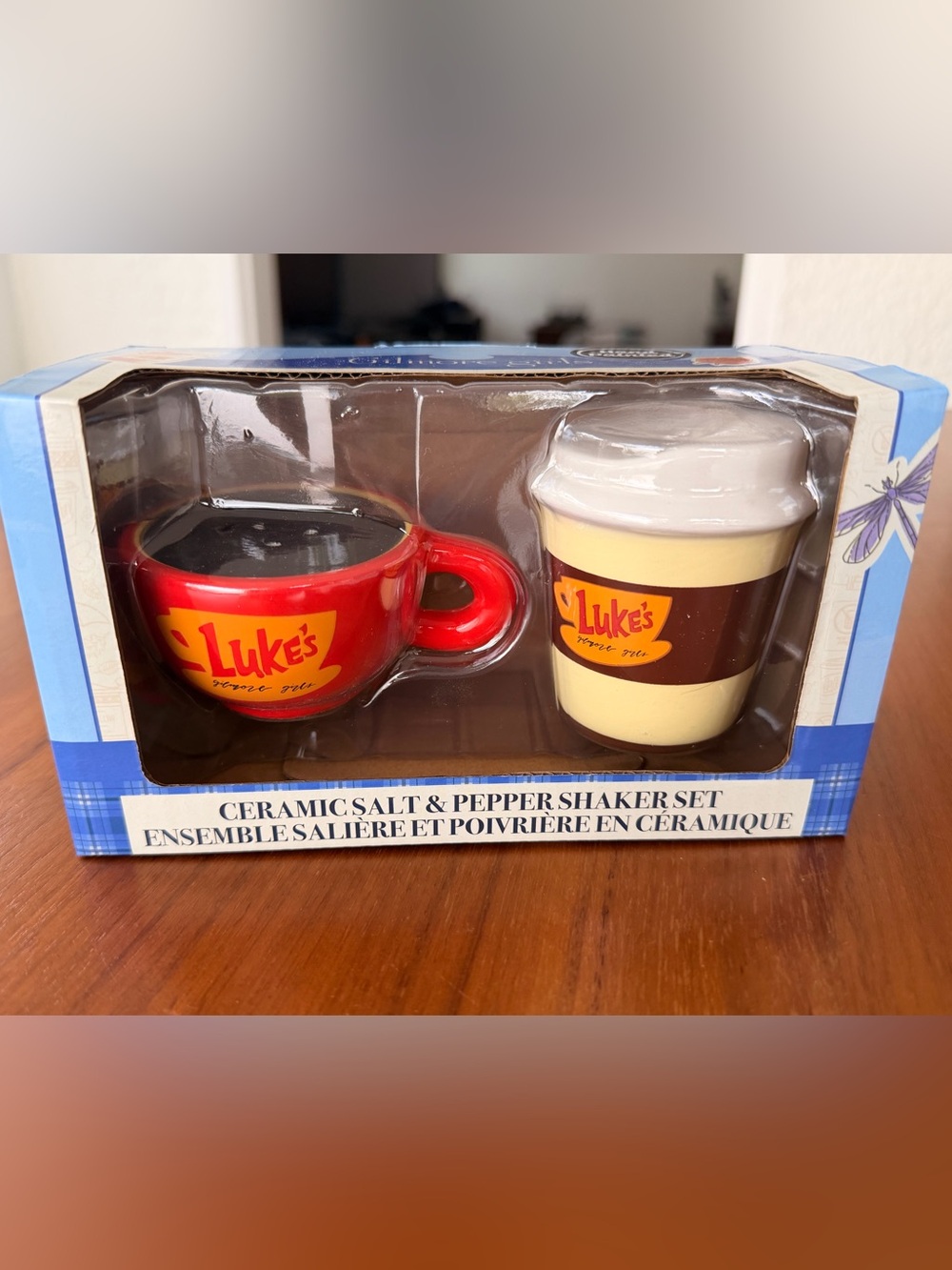 Gilmore girls Ceramic Salt and Pepper Shaker Set